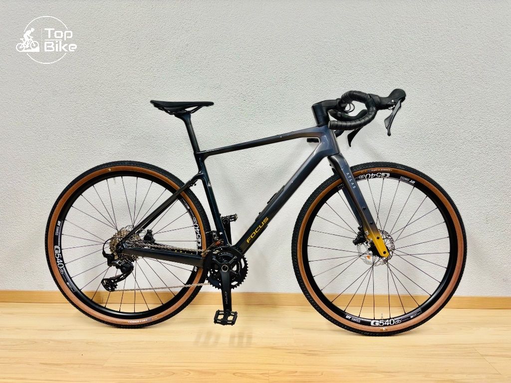 Focus Biciclette: NEW Focus Atlas 8.7 M/54cm – Nuovo (secondo la descrizione) da Stallikon venduto da TopBikeCH