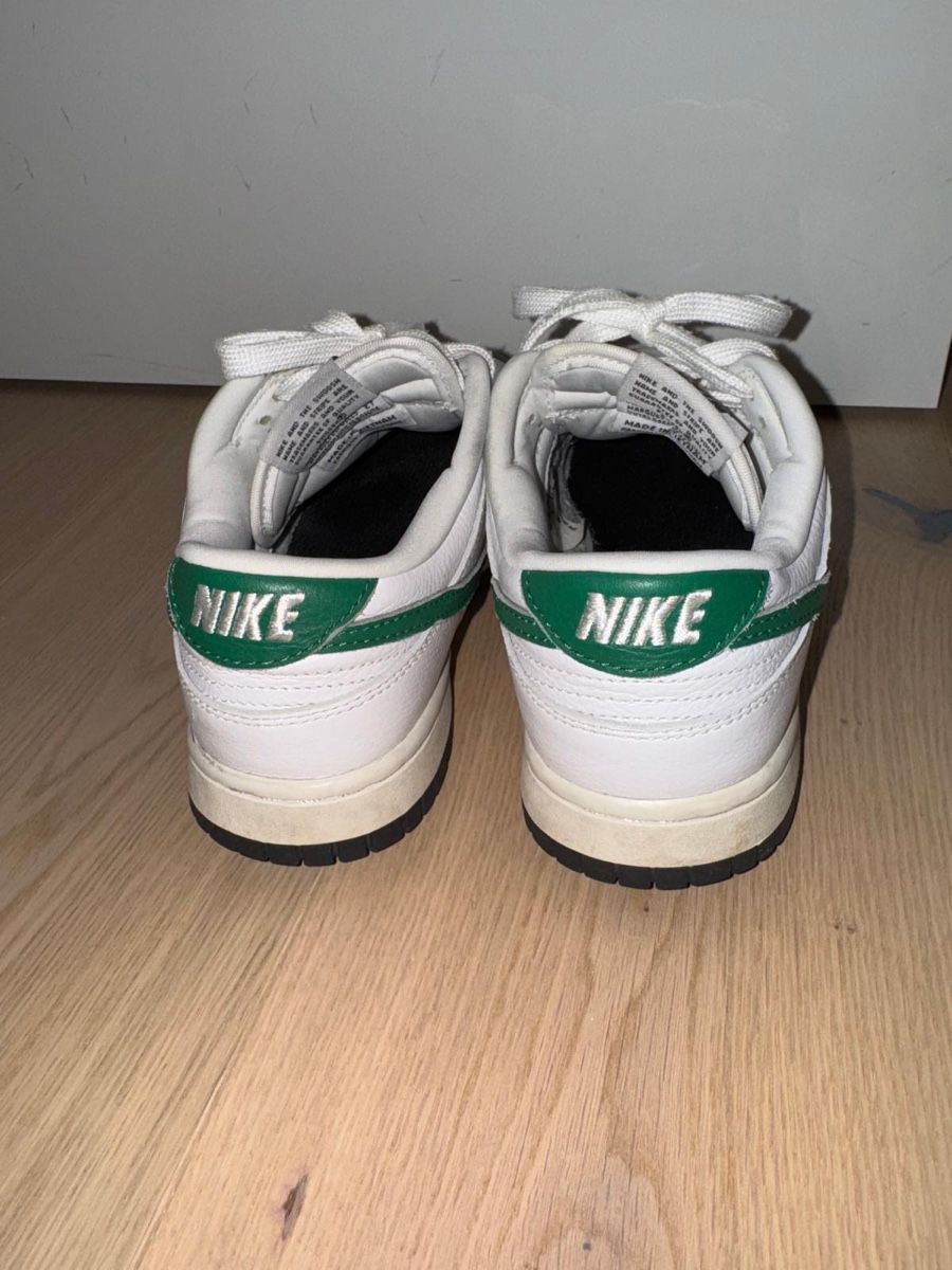 Scarpe da uomo: Nie Dunk - white/green – Usato da Zofingen venduto da ismail01a 2