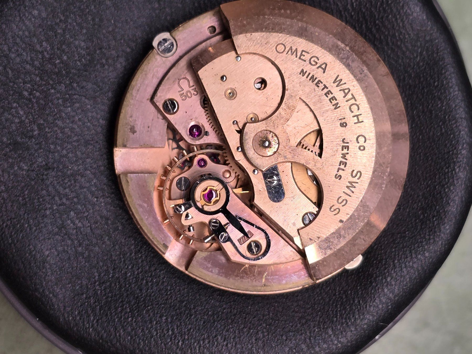 Omega Montres: Mouvement Omega 503 – Défectueux à Tramelan par Nirdan 2