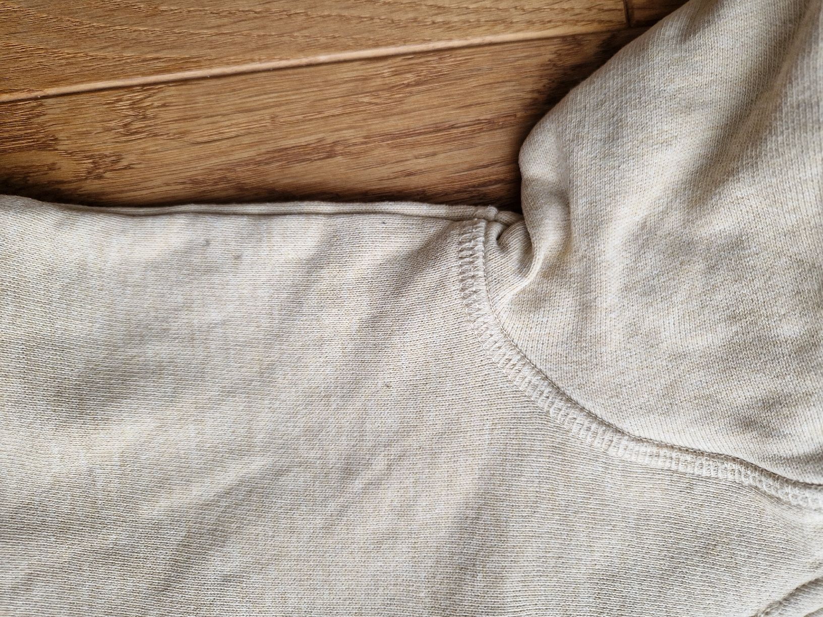 H&M Pulls et sweat-shirts: Baby Pullover H&M beige Grösse 80 – D'occasion à Eschenbach SG par SanFranciscoCalifornia 2