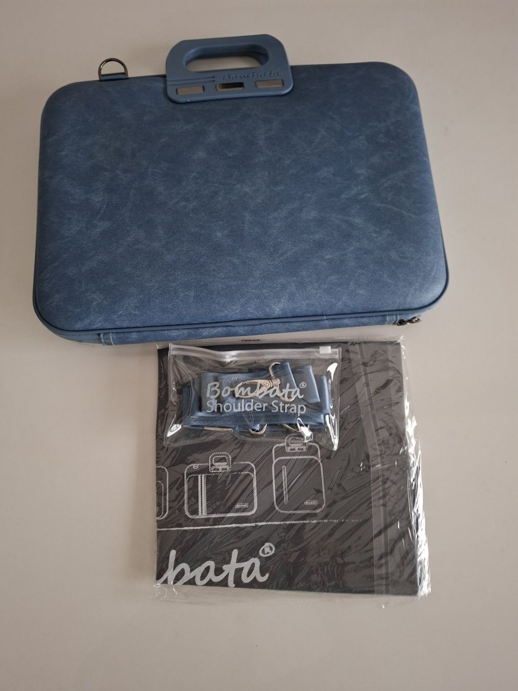Borse da donna: LAPTOPTASCHE – Nuovo (secondo la descrizione) da Aefligen venduto da Mbuchser
