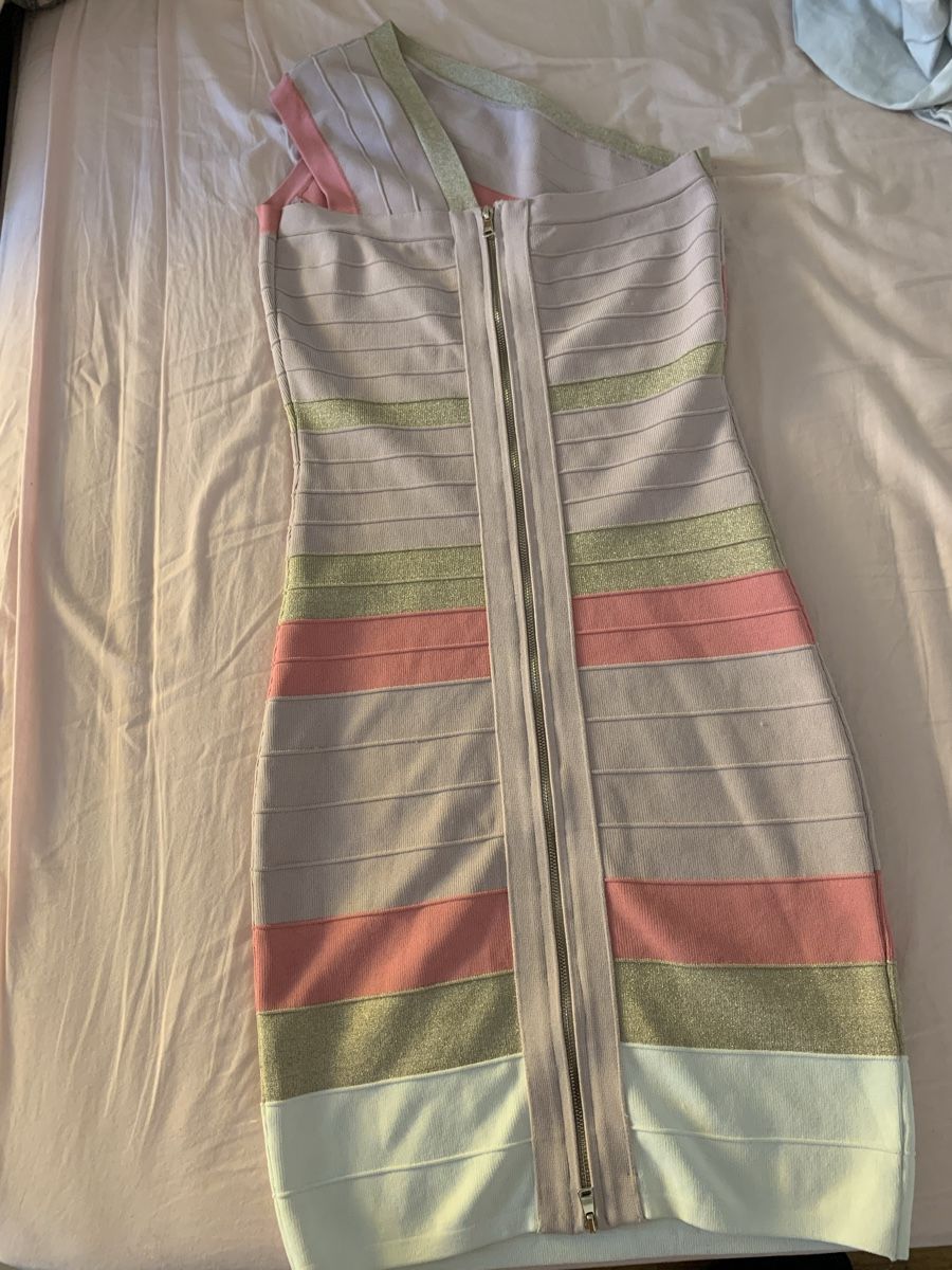 Vestiti: Guess Kleid – Usato da Zürich venduto da Nikuska32 2