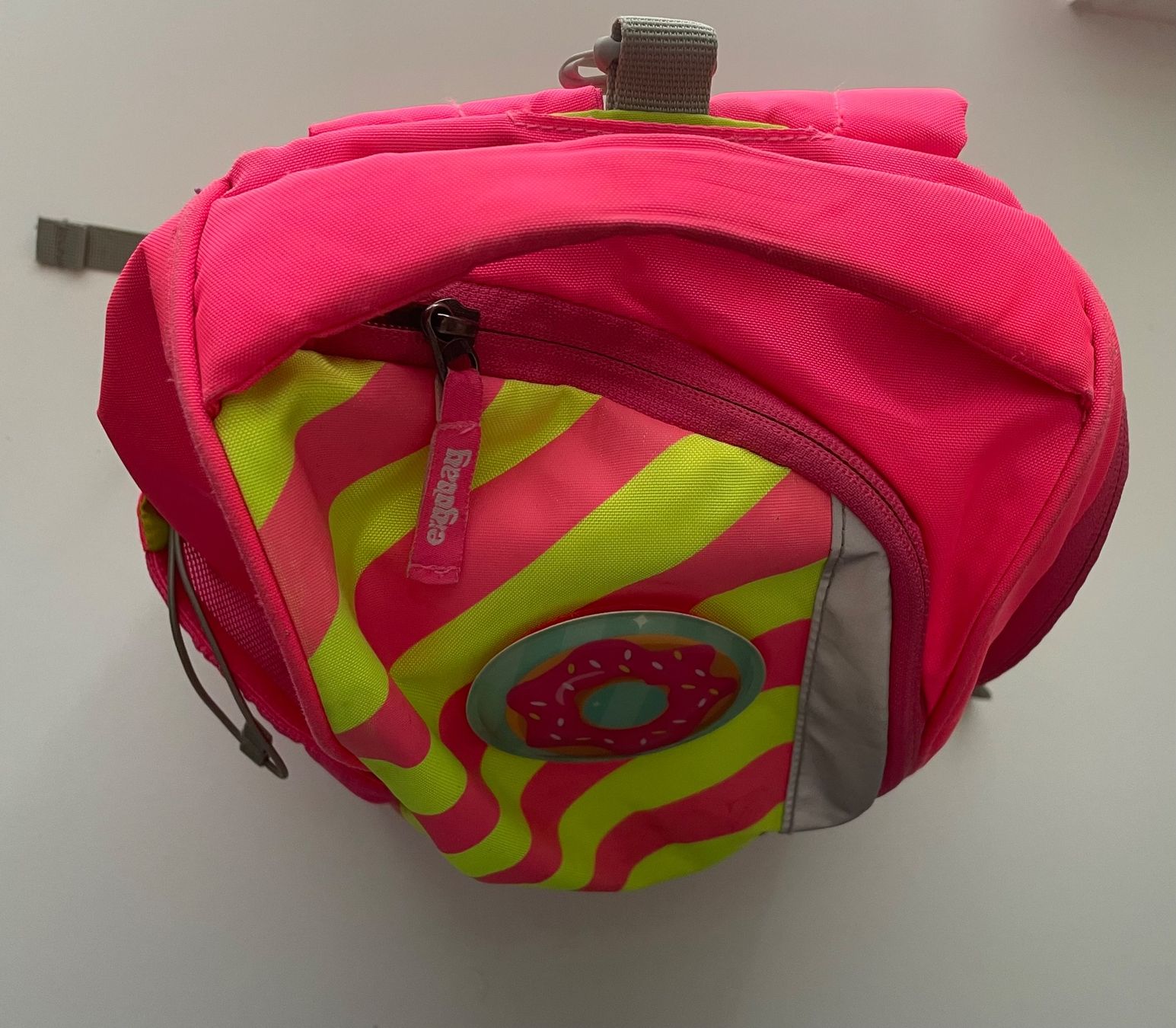 Ergobag Sacs & sacs à dos: Ergofit Schulrucksack, auffälliges pink-gelb mit Reflektoren – D'occasion à Winterthur par crave 6