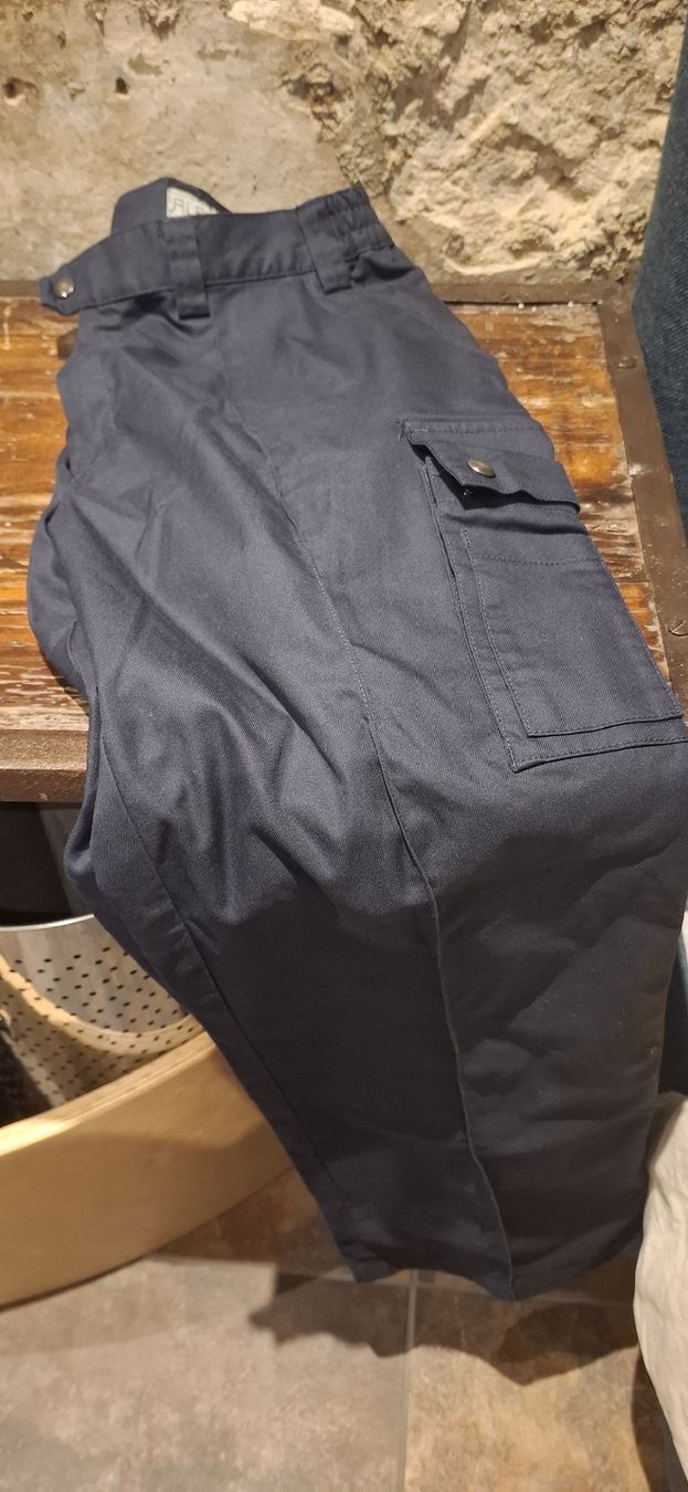 Pantaloni: arbeitslose grösse L/52 – Usato da Rheinfelden venduto da tab_lys6 2