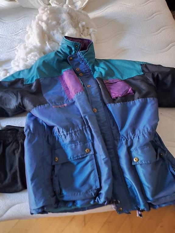 Jacken: Vintage Jacke – Gebraucht aus Bern von Chriswoorld