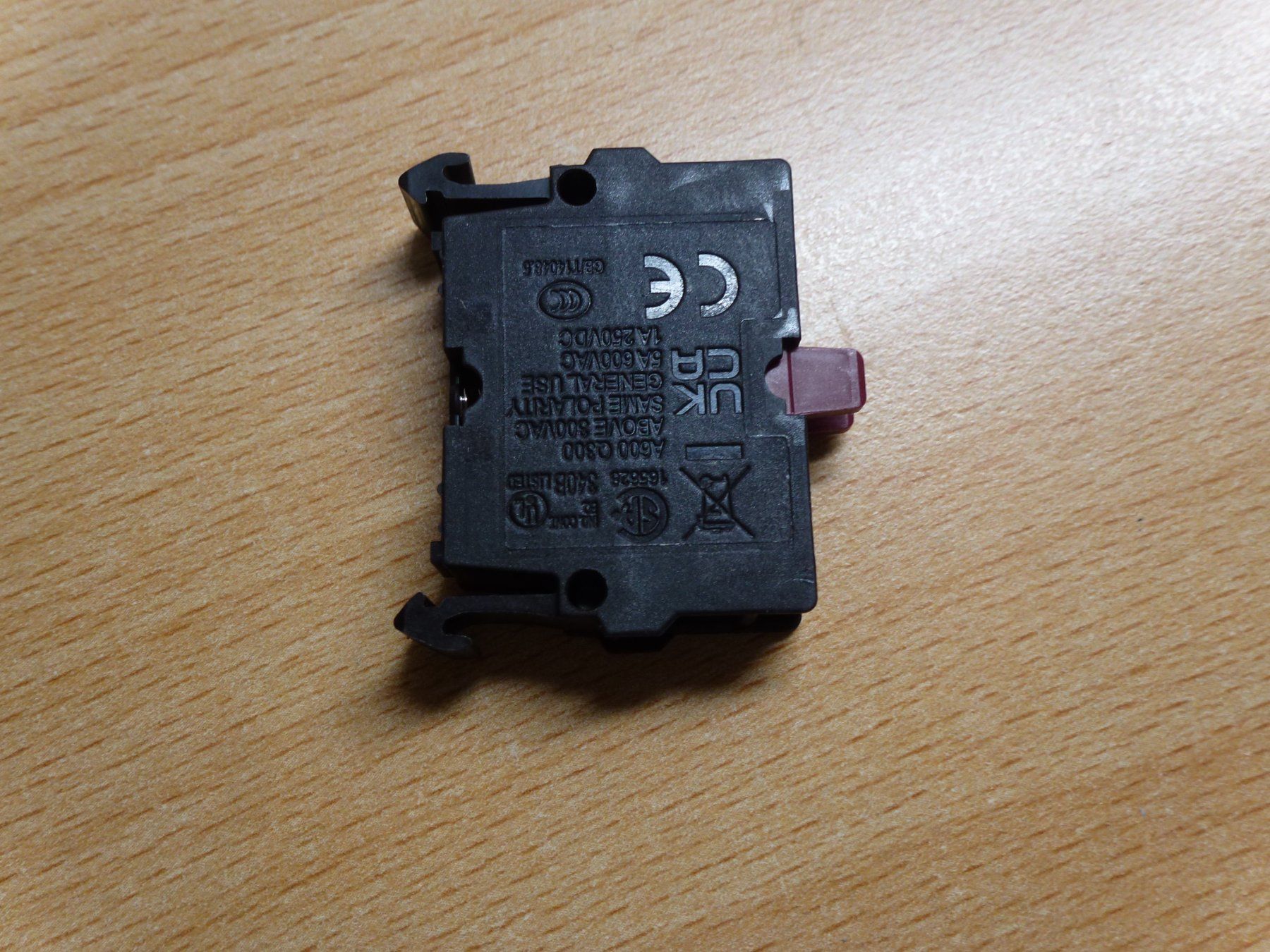 Eaton Schalter: 20St. Kontakte M22-KC01 Eaton – Neu und originalverpackt aus Hombrechtikon von HGK50 1