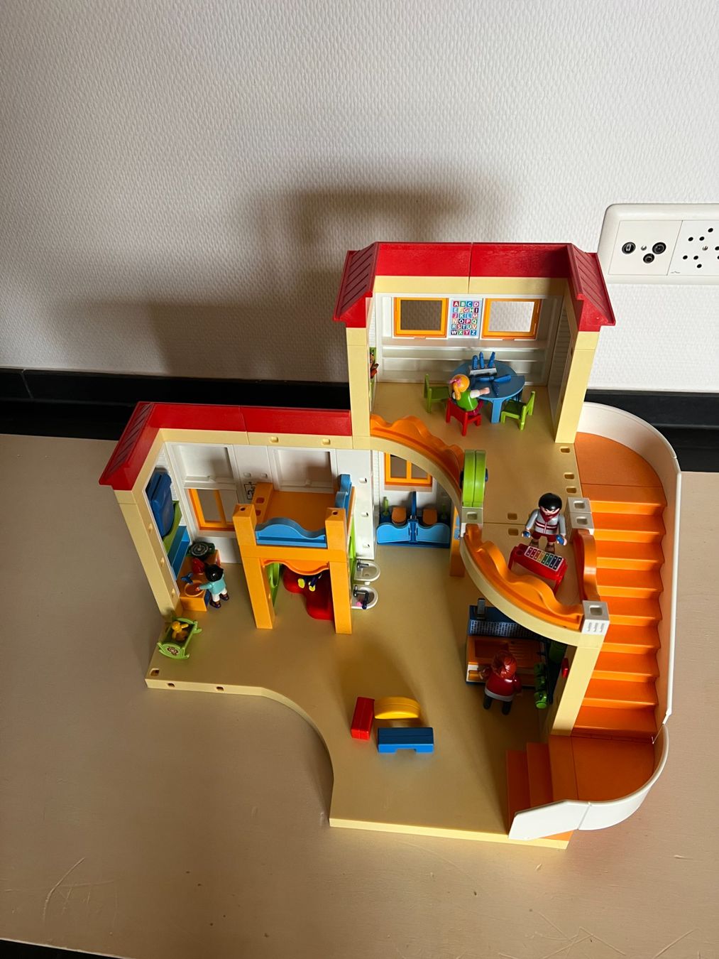 Playmobil Spielzeuge: Playmobil Kindergarten – Gebraucht aus Sonnental von sunnyside_m