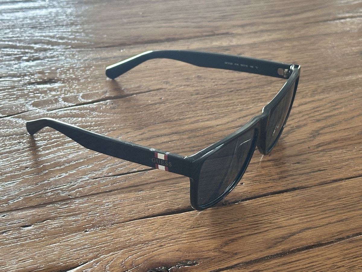 Guess Occhiali & Lenti: Sonnenbrille GUESS – Usato da Zürich venduto da SwissBiker24 4