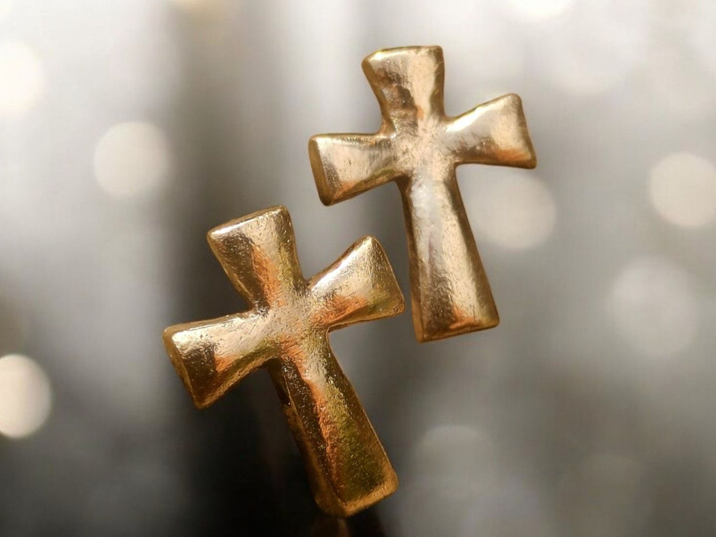 Orecchini pendenti & Orecchini a lobo: Ohrstecker Kreuz aus Bronze – Nuovo e nell'imballaggio originale da Aarau venduto da Schmuckhoehle_MD 7