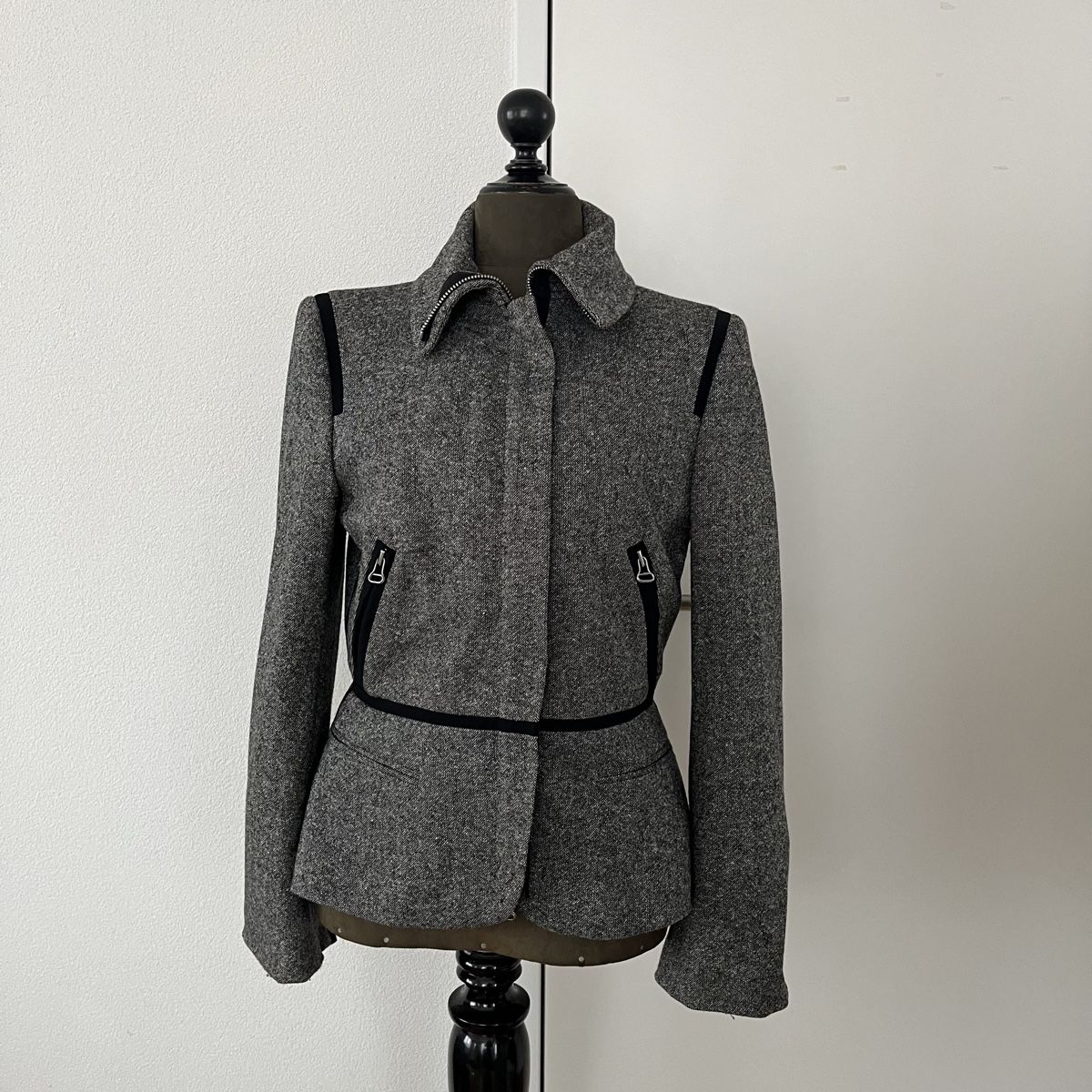 Gianfranco Ferre Giacche: Gianfranco Ferre Jacke – Nuovo (secondo la descrizione) da Zug venduto da saskia-chiara 1