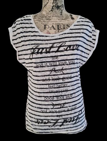 30001CV – T-shirt Yessica – S
