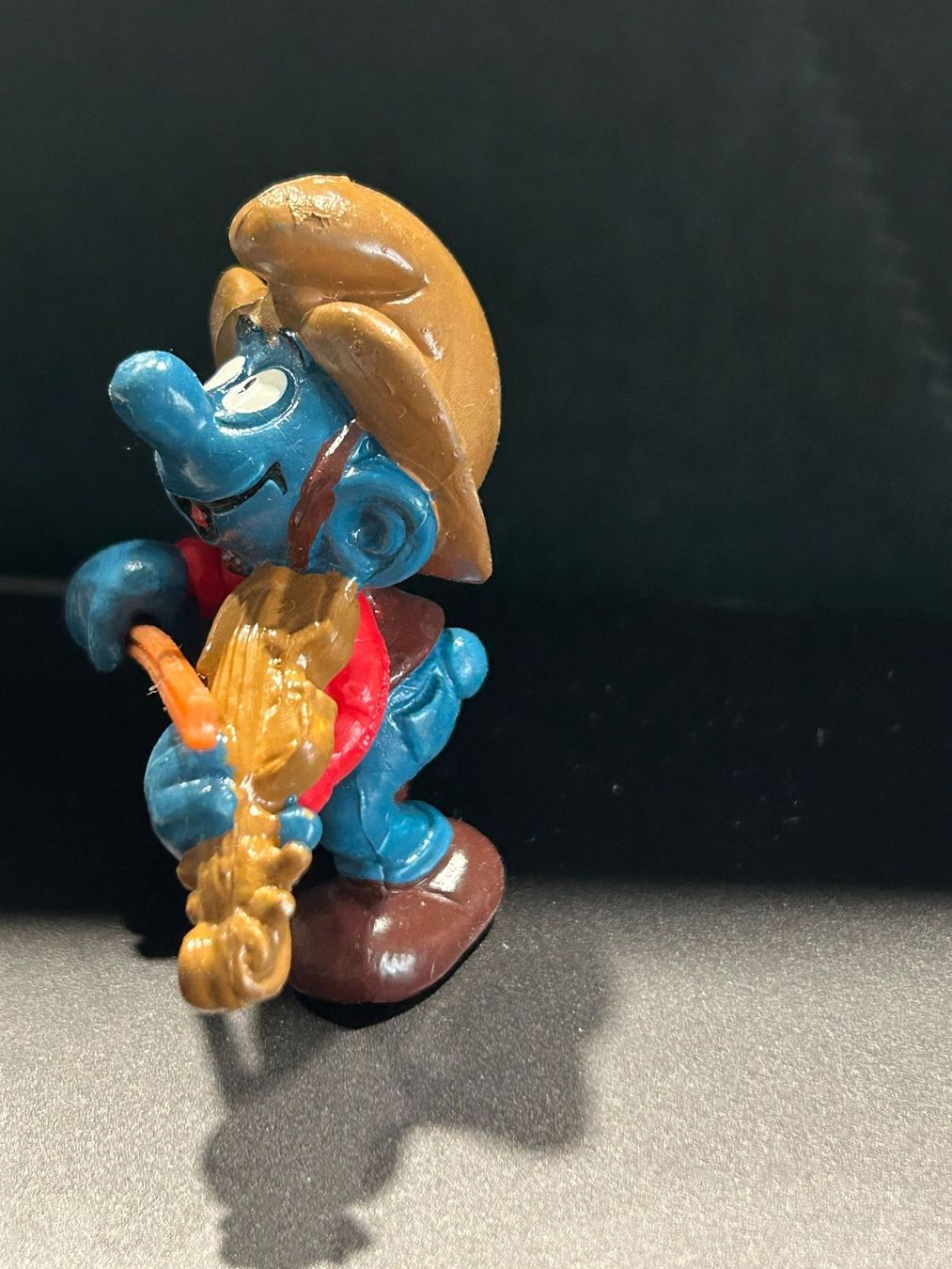 Schleich Statuette: Cowboy Schlumpf mit Geige – Usato da Bassersdorf venduto da Shelby70 1