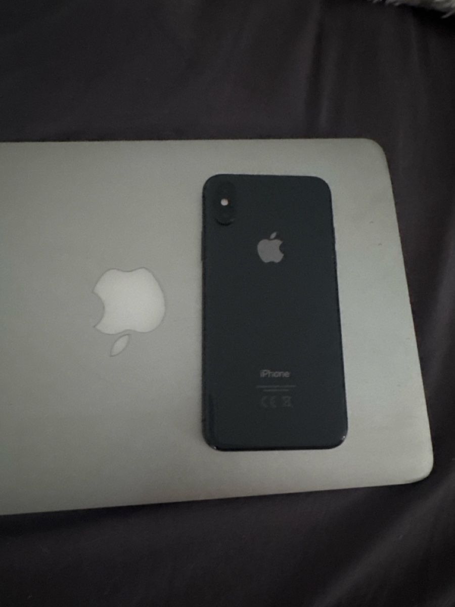 Apple Telefoni cellulari / Smartphones: Iphone XS (Bildschirm Defekt)  – Difettoso da Bargen SH venduto da jer_z75w 1