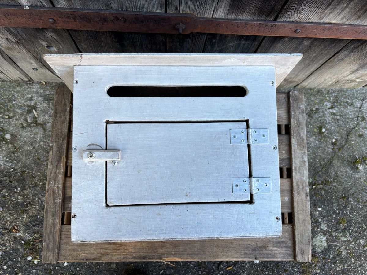 Altro per la casa: Briefkasten Holz – Usato da Gündisau venduto da yuma06 4