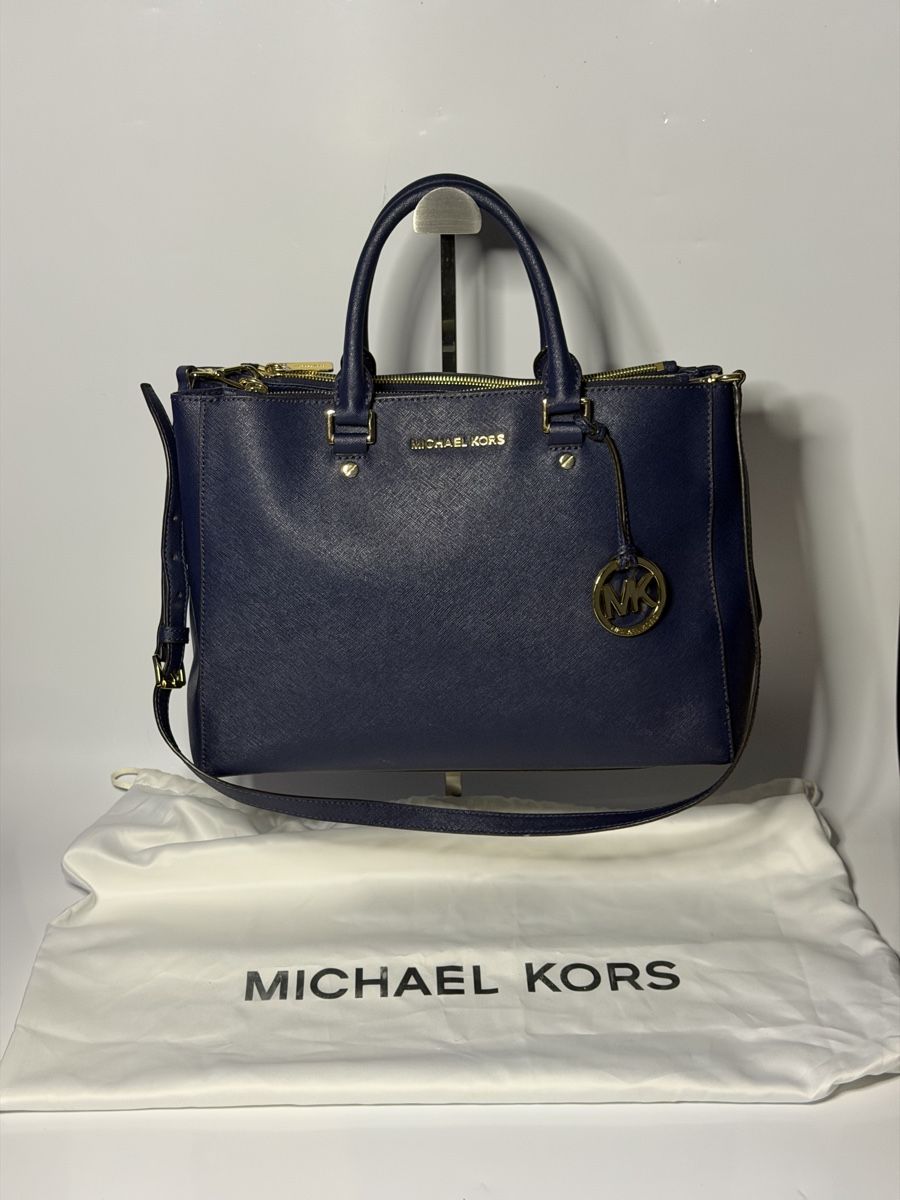 Michael Kors Borse da donna: Original Michael Kors Handtasche Dunkelblau – Nuovo (secondo la descrizione) da Vionnaz venduto da b_f_d_r_g