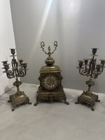 Antikes Kaminuhr-Set mit Kandelabern–Französischer Stil 1900