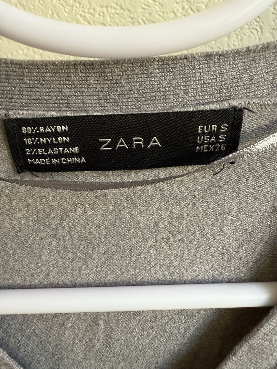 Zara Maglioni & Felpe: Pull maille col  en V gris Zara, t.36/S – Usato da Tavannes venduto da Thriftshop 6