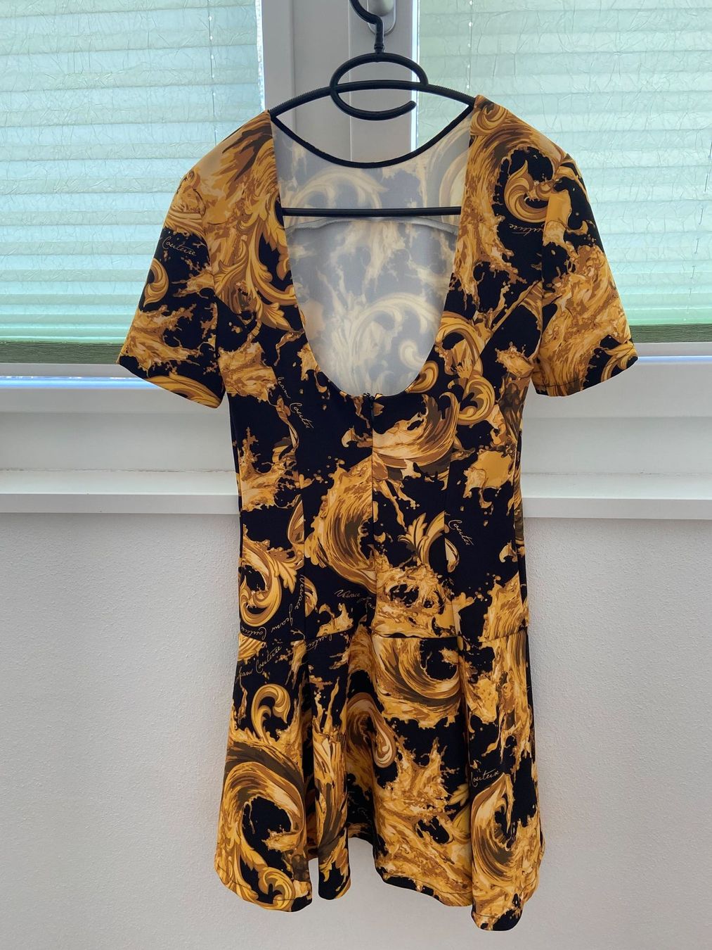 Versace Vestiti: Mini Kleid von Versace neu – Nuovo (secondo la descrizione) da Murten venduto da emma7007 1
