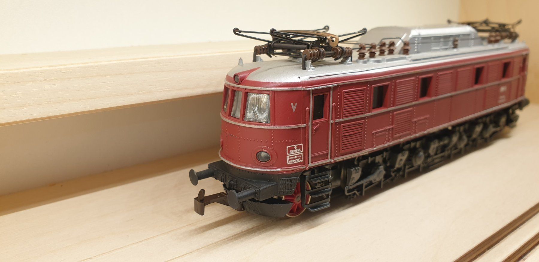 Rivarossi Modellini di ferrovie: Rivarossi DR E19-11 Wechselstrom 1098 H0/AC – Usato da Geroldswil venduto da TopTrain54 4