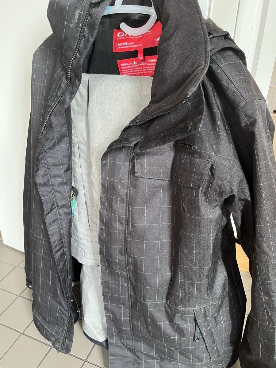 Giacche: Snowboard/Ski Jacke – Usato da Zürich venduto da dho_qq9v 4