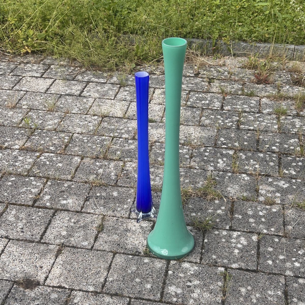 Vasi & Recipienti: 3 grosse dünne Vasen blau/ grün – Usato da Laufen venduto da belleskulptur 6