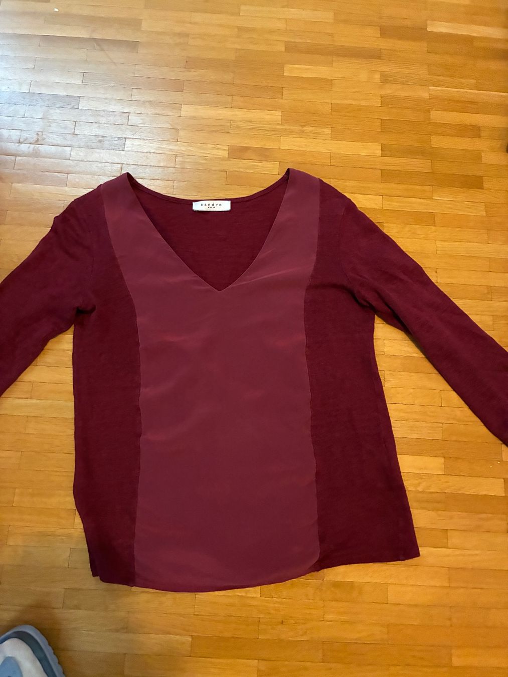 Sandro T-shirt: Sandro langarmshirt  XS-S ab 1 CHF – Usato da Veyrier venduto da gnoom74