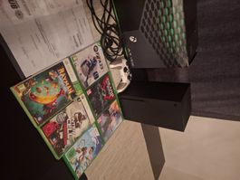 Xbox Series x Konsole mit 6x Spielen und 1x Controller