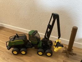 John Deere Forstmaschine  