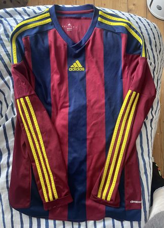Adidas Fussballtrikot
