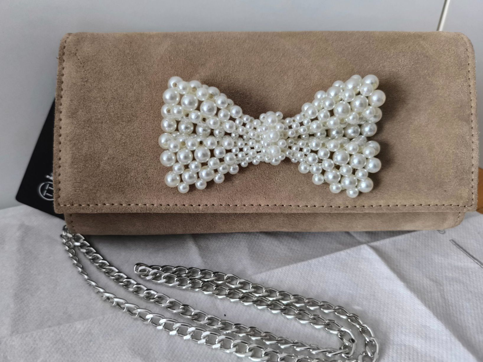 Bagatt Borse da donna: Bagatt Abendtasche mit Perlen -100% echtes Veloursleder- NEU – Nuovo e nell'imballaggio originale da Oberentfelden venduto da jun_v88w 7