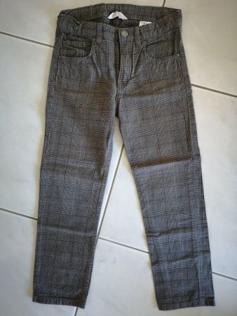 Lässige Jungen-Hosen von H&M Gr. 128 / super Zustand