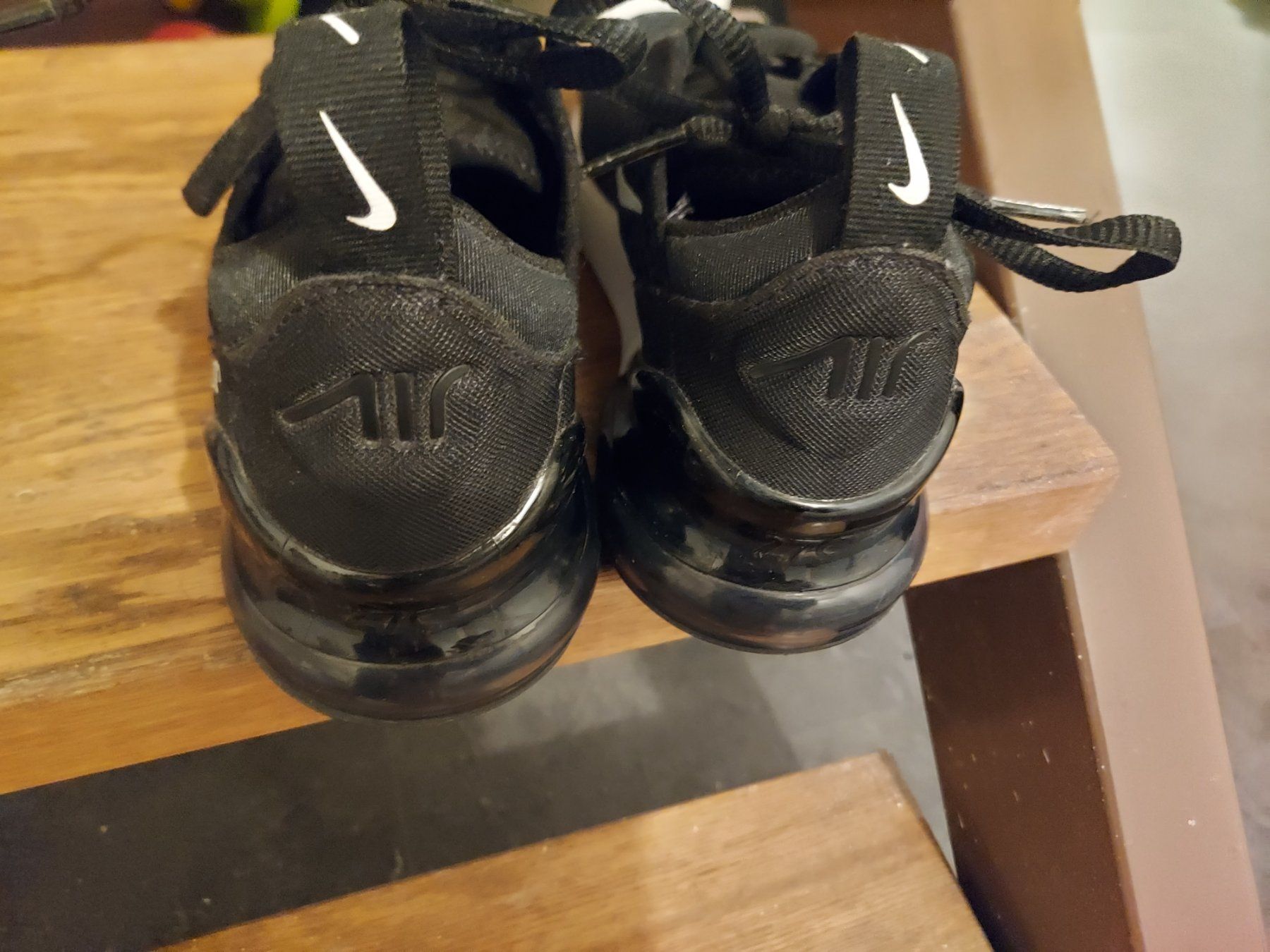 Nike Scarpe per ragazzi: Nike Air Max 270 Grösse 32 – Usato da Altishofen venduto da tammy05 4