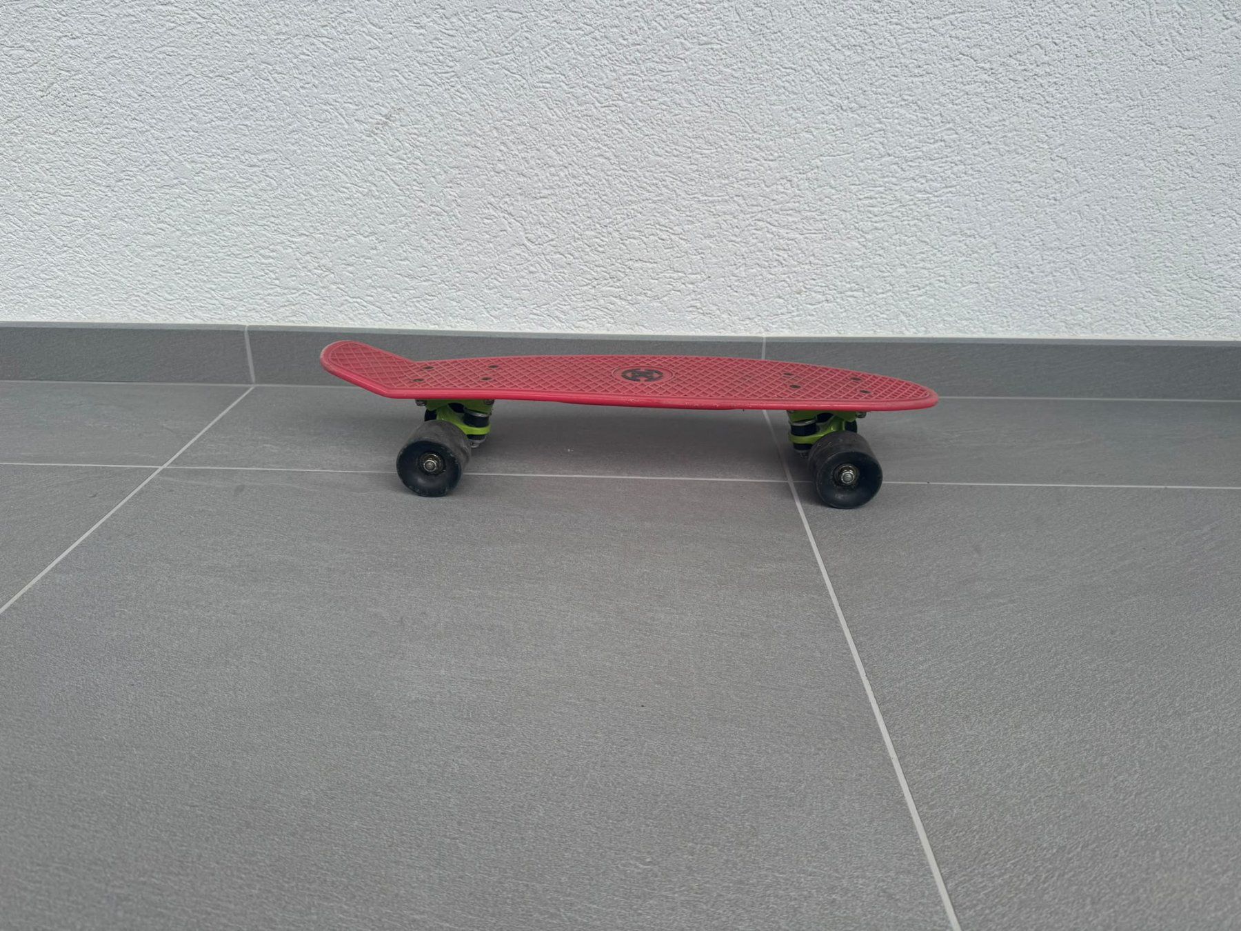Skateboards: Skateboard Krunk – Usato da St Legier La Chiesaz venduto da pgjudd