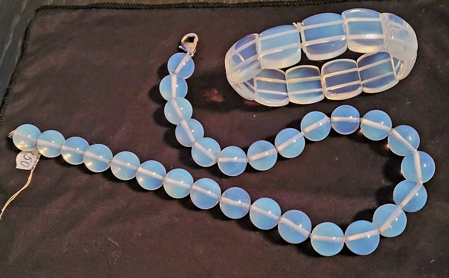 Catenine: Collier pierres de lune. – Nuovo (secondo la descrizione) da Neuchâtel venduto da wikit 2