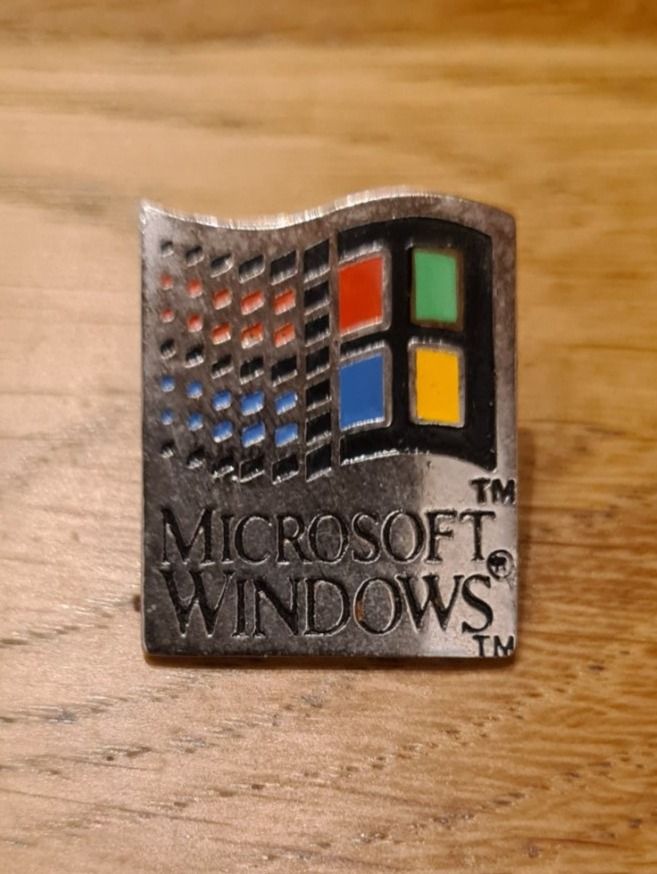 Placchette & Badge: Pin, Microsoft Windows, Seltenes Fundstück – Usato da Winkel venduto da Heuresis