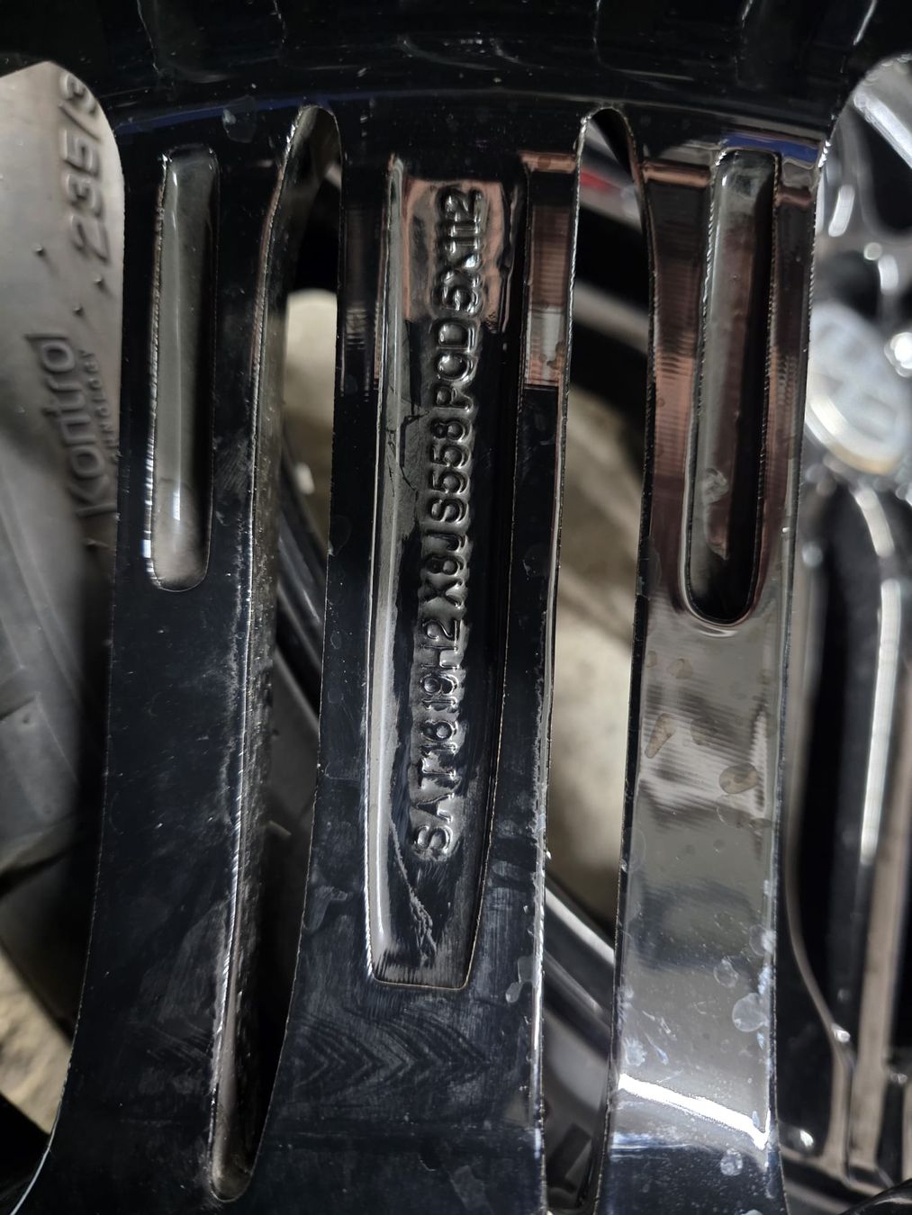 Pneumatici & Ruote complete: VW Komletträder 19 Zoll – Usato da Hombrechtikon venduto da apa_9pxh 5