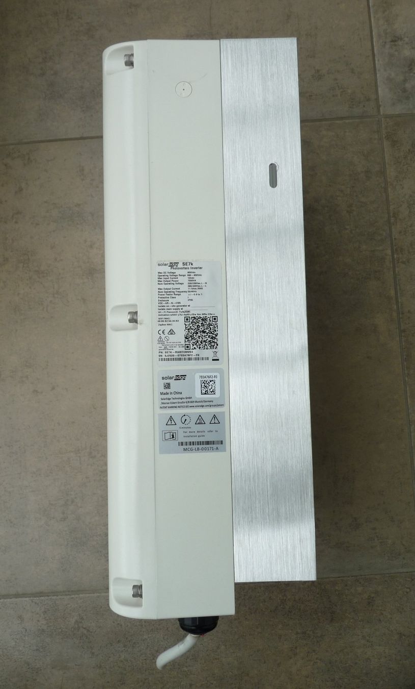 SolarEdge Sonstiges Elektromaterial: Wechselrichter SolarEdge SE7K – Gebraucht aus Büetigen von  2