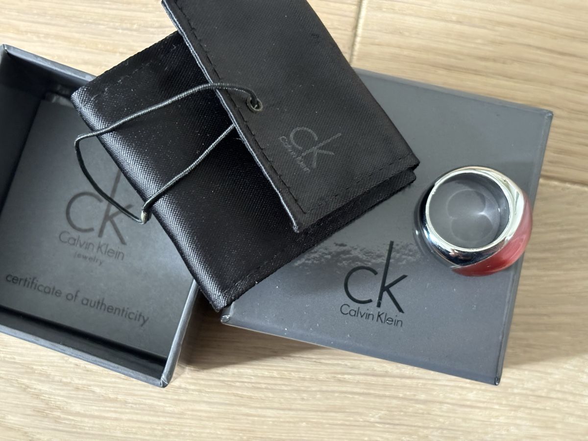 Calvin Klein Anelli: Calvin Klein Ring – Usato da Bubendorf venduto da mellusa 1
