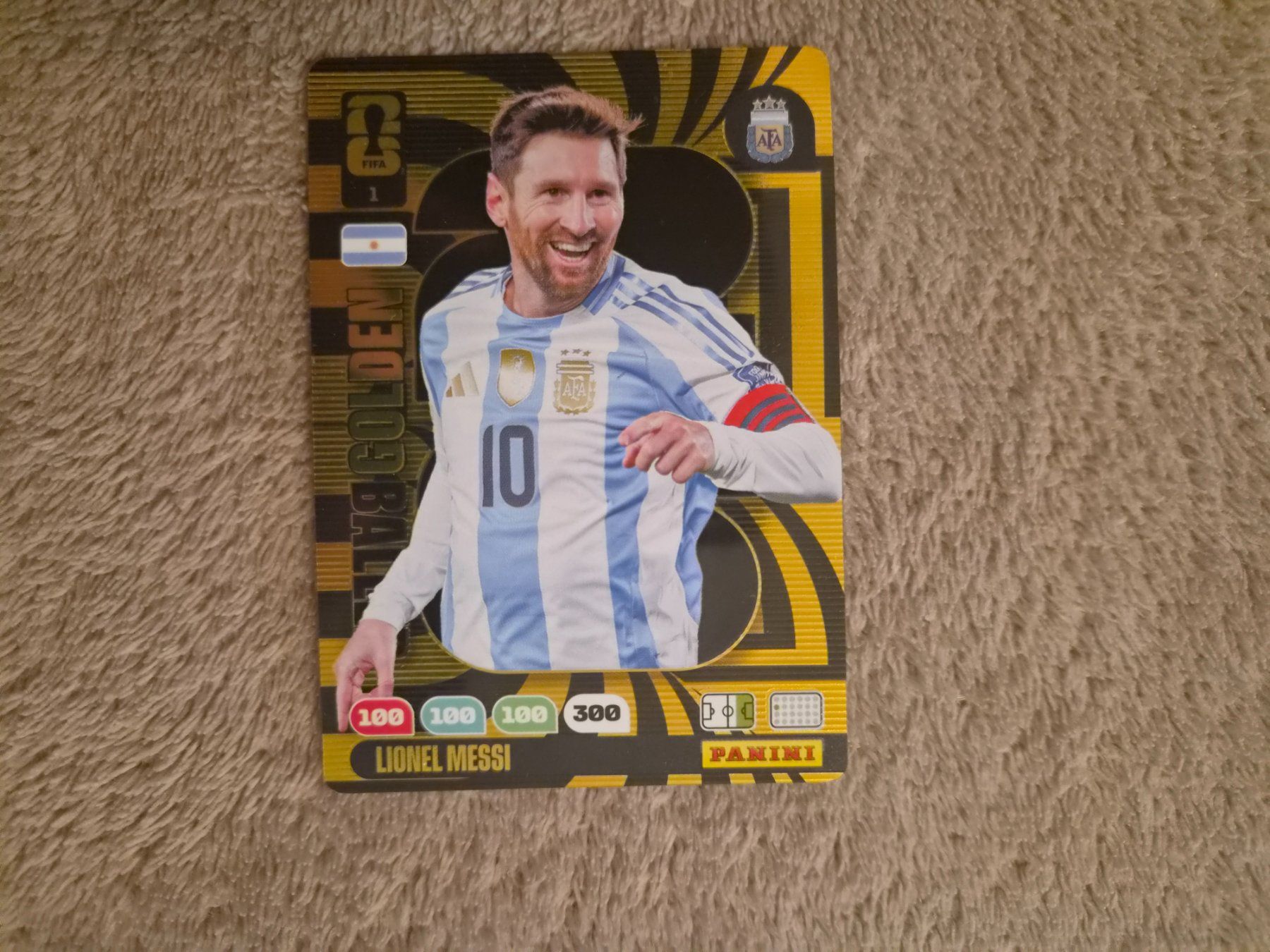 Panini Sammelbilder & Trading cards: Messi Panini Adrenalyn Golden Baller – Gebraucht aus Schlieren von mig_8xs7