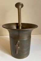 Antiker Mörser mit Stösser aus Bronze