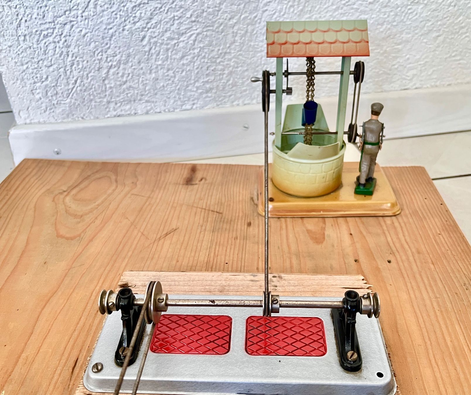 Giocattoli: Wilesco Dampfmaschine Modell D20 – Usato da Mont sur Rolle venduto da uttin 7