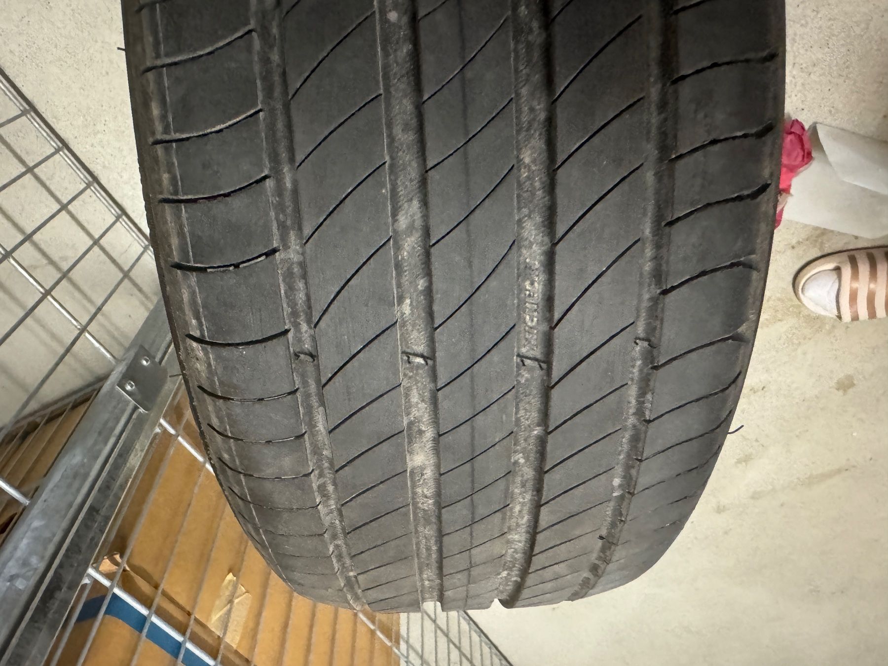 Michelin Pneus & Kompletträder: MICHELIN Primacy 4 225/45 R17 94V – Gebraucht aus Pratteln von rit_mg9s 3