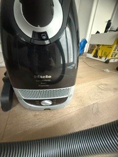 Miele Staubsauger & Zubehör: Staubsauger Miele – Gebraucht aus Bern von gab_zx9f 3
