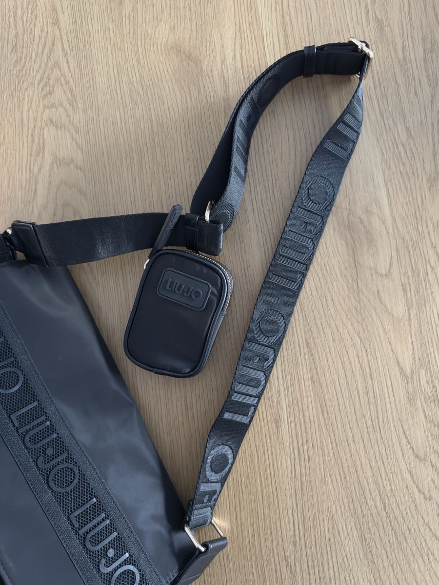Liu Jo Borse da donna: Borsa a tracolla Liu Jo – Nuovo (secondo la descrizione) da Porza venduto da ali_5lxm 7