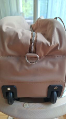 Neuwertige Weekender-Reisetasche von Parfois