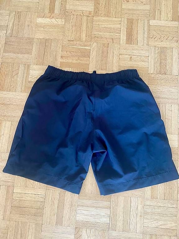 Hosen: Short de sport femmes – Gebraucht aus Neuchâtel von duprazs 1