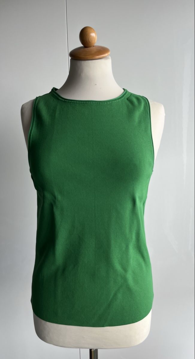Cos Tops: Tanktop COS Gr. M – D'occasion à Kreuzlingen par London071