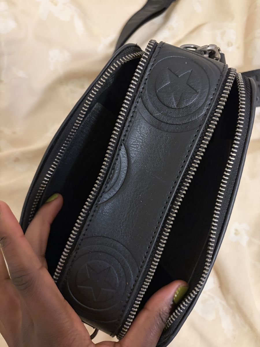 Sacs: Marvel Crossbody Bag – Neuf (Voir description) à Chambésy par tiffwears7 3