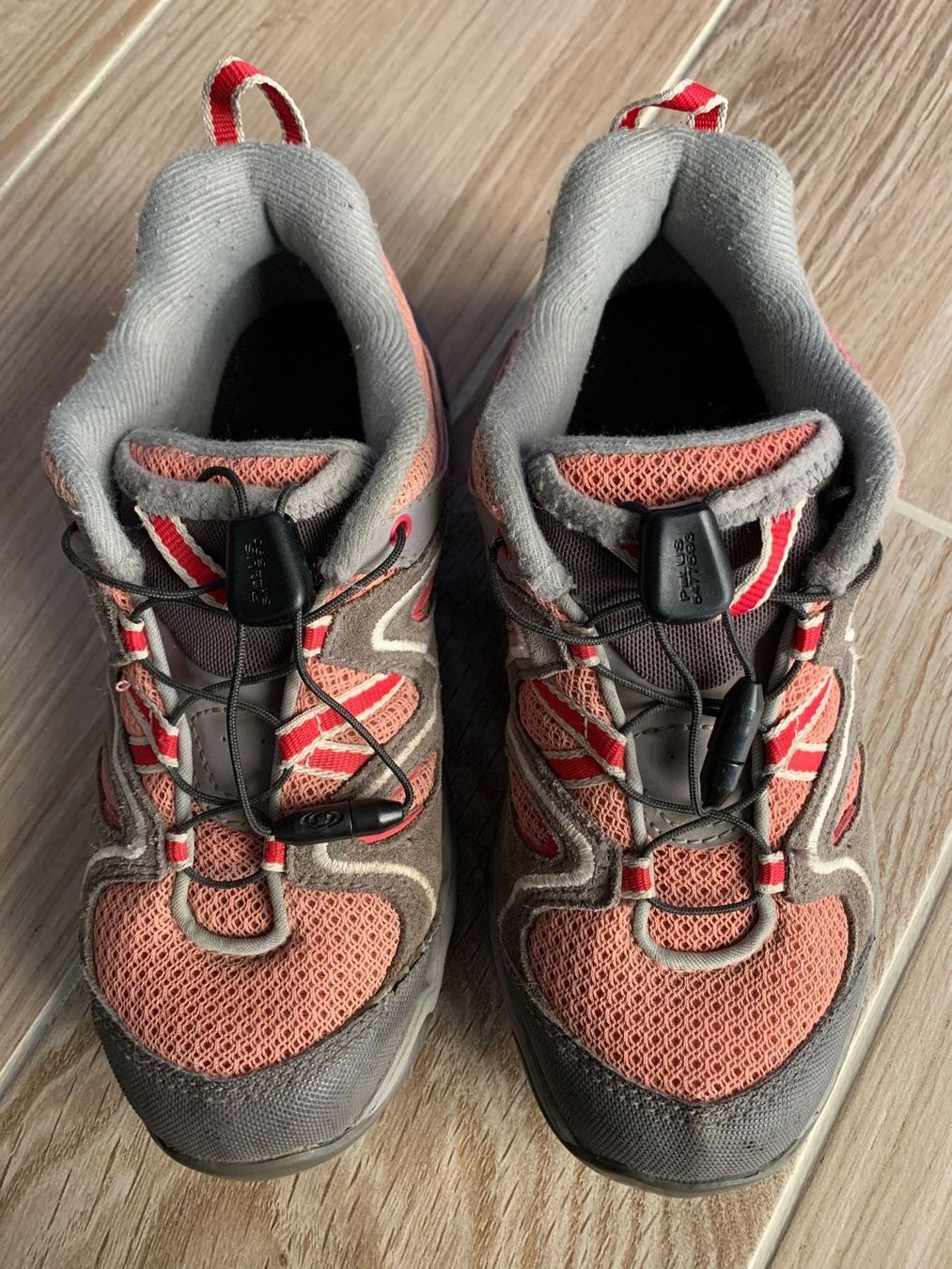 Salomon Scarpe per ragazze: Salomon Trekkingschuhe Gr. 34 rosa-grau – Usato da Rudolfstetten venduto da Joyw 3