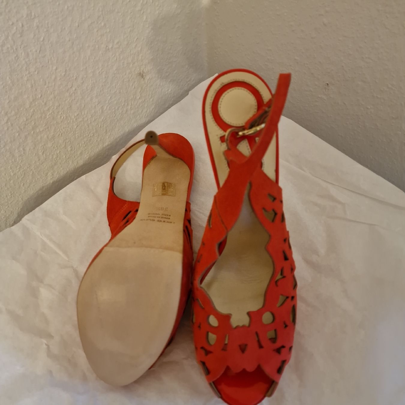 Damenschuhe: Escarpins rouges Dennis Eunis T38,5 – Neu und originalverpackt aus Genève von alv_6979 6